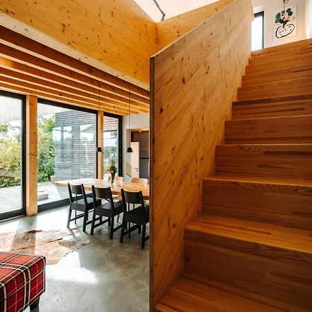 度假居 Haus Uebersee Schwarz (Mecklenburgische Seenplatte)