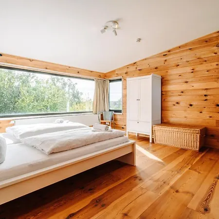 度假居 Haus Uebersee *